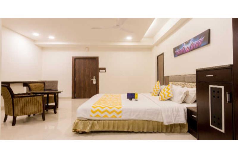 Hotel Southern Residency Kelambākkam Esterno foto